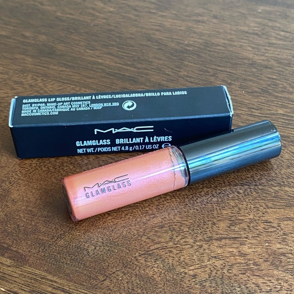 MAC Check This Out Glamglass - Picture 1 of 4